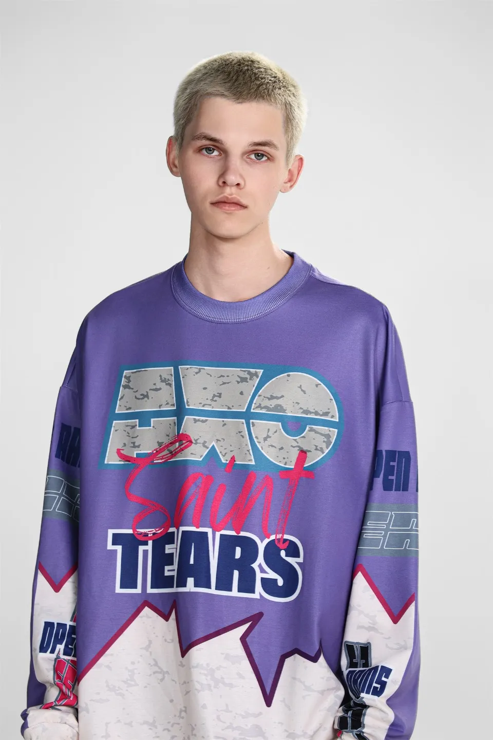Saint michael tears all-over printed long-sleeved vintage autumn and winter T-shirt Style number: 111 Size: M L XL Wholesale price: 136 Color: black blue